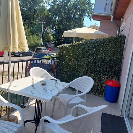 Apartments Ogurlic Herceg Novi Phòng bức ảnh