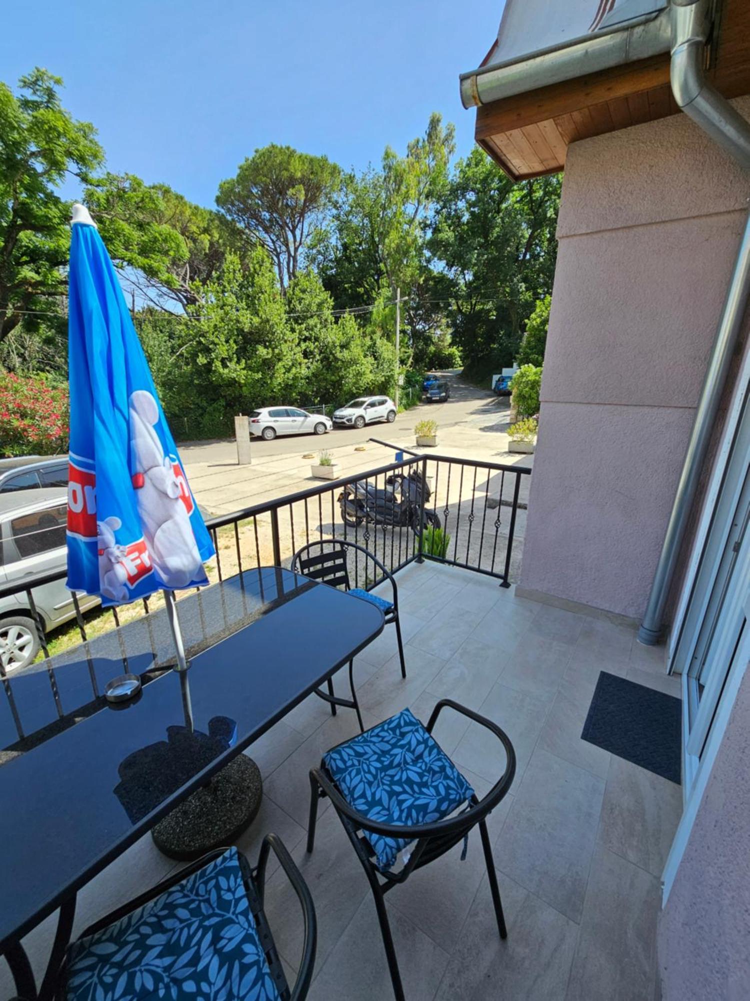 Apartments Ogurlic Herceg Novi Phòng bức ảnh